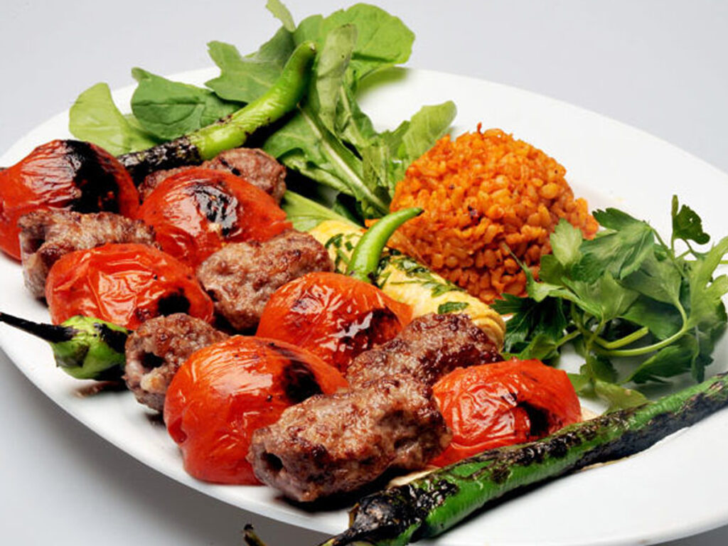 Domateslı Kebap